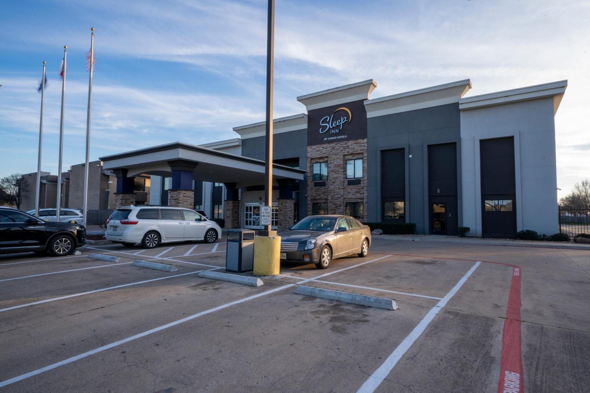 Sleep Inn Dallas Love Field-Medical District Bagian luar foto