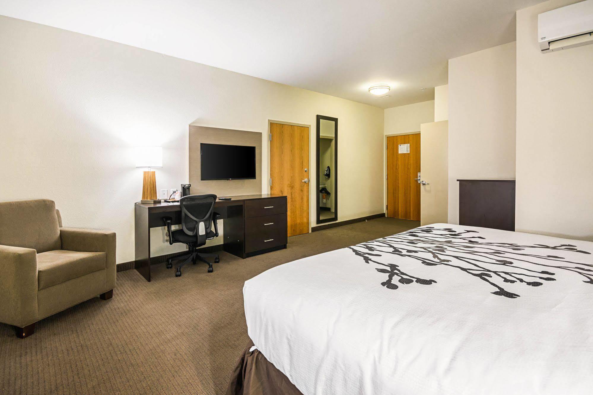 Sleep Inn Dallas Love Field-Medical District Bagian luar foto